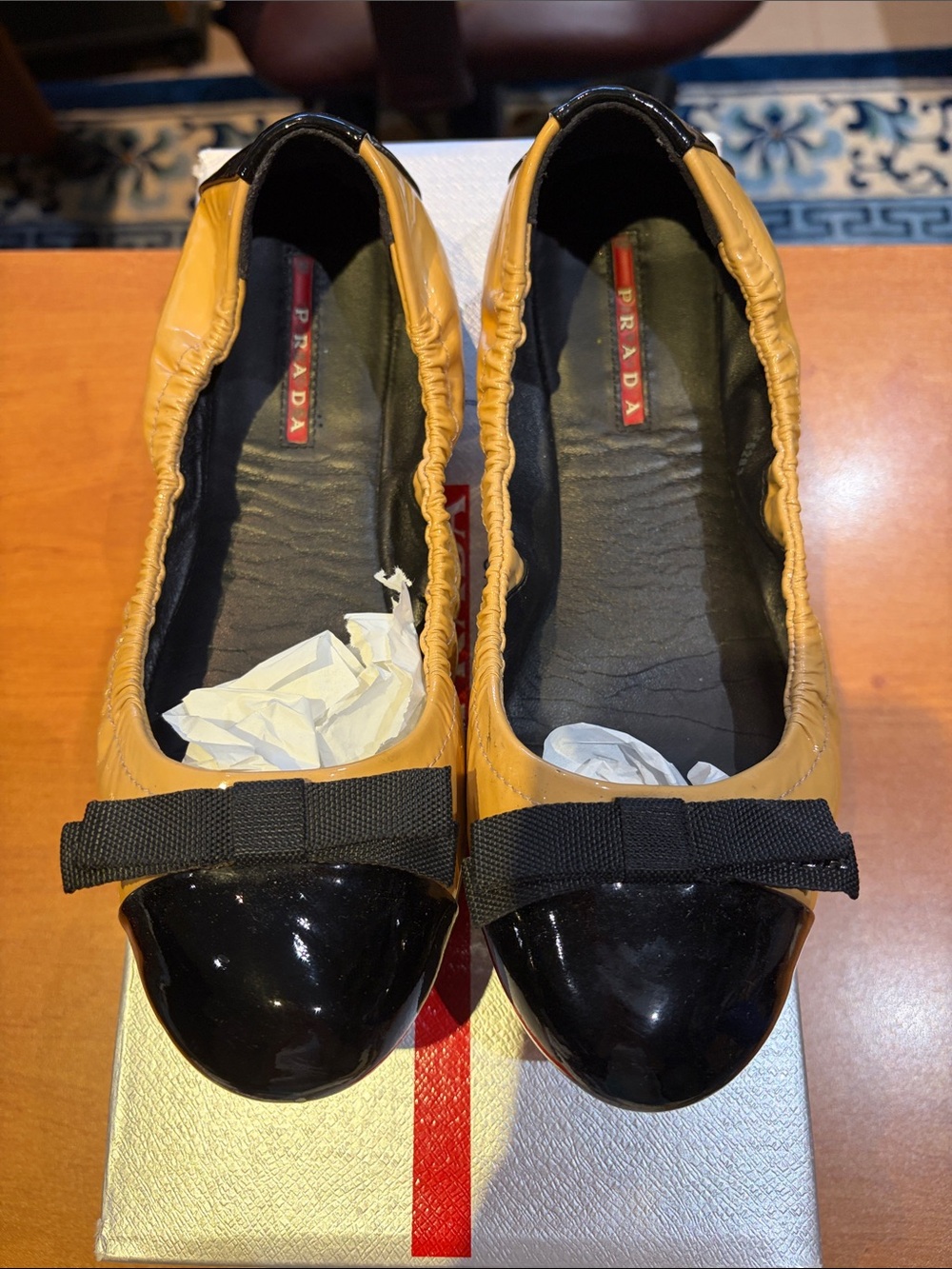PRADA SIZE 37 Black and BEIGE Patent Leather Ballet Flats with Bow - Picture 2 of 12